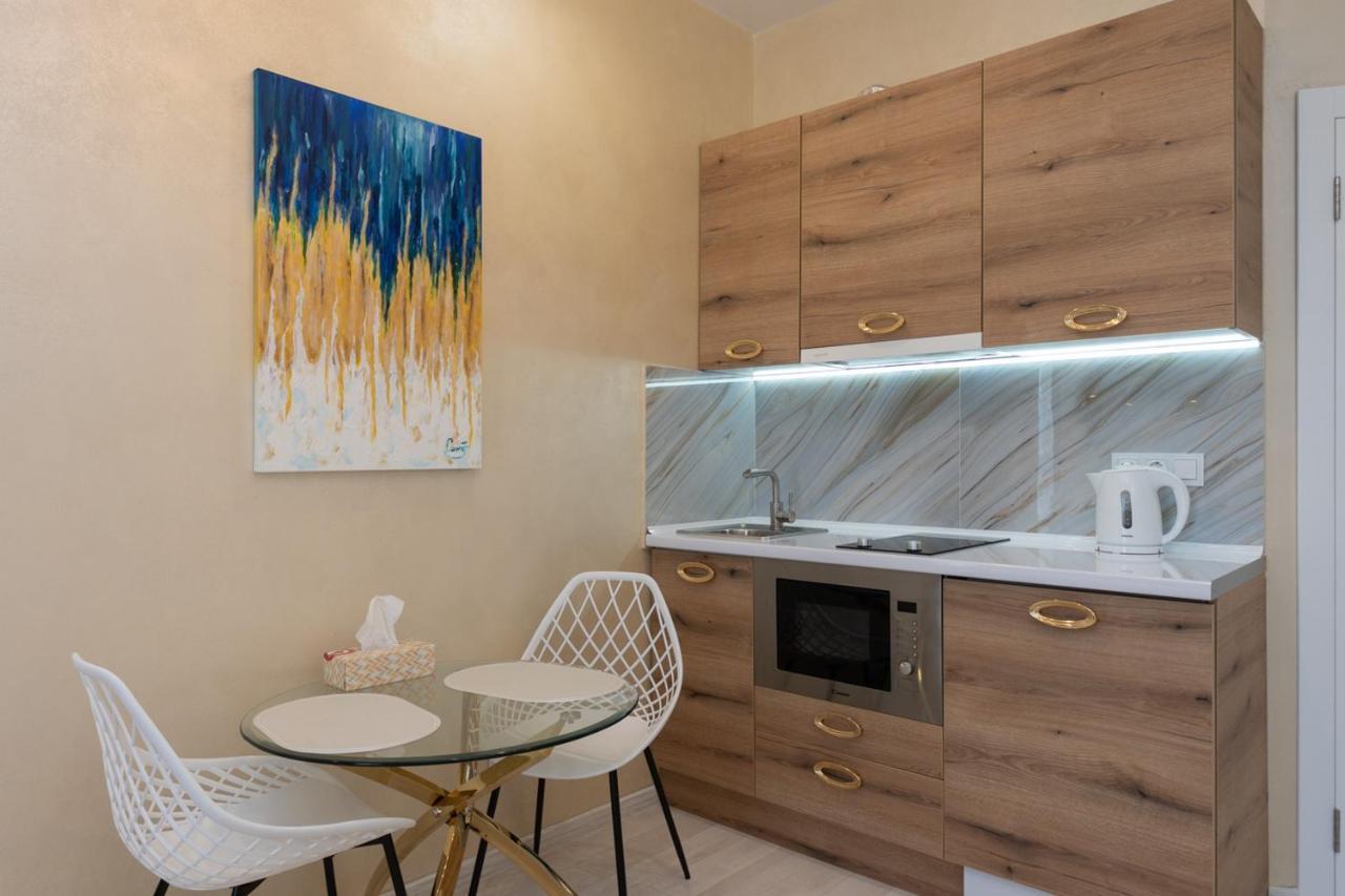 Studio On A Residential Complex French Quarter 2 เคียฟ ภายนอก รูปภาพ