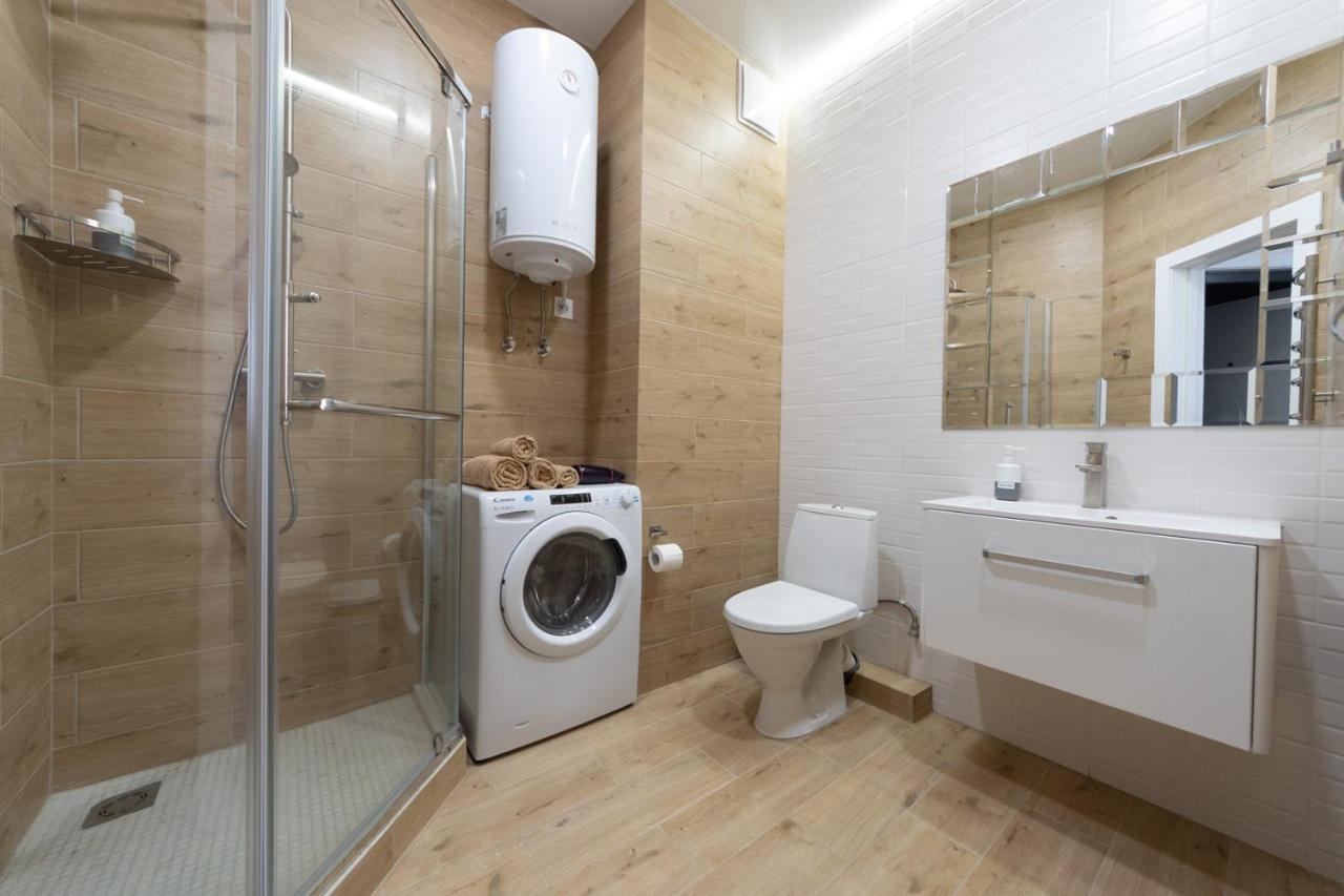 Studio On A Residential Complex French Quarter 2 เคียฟ ภายนอก รูปภาพ